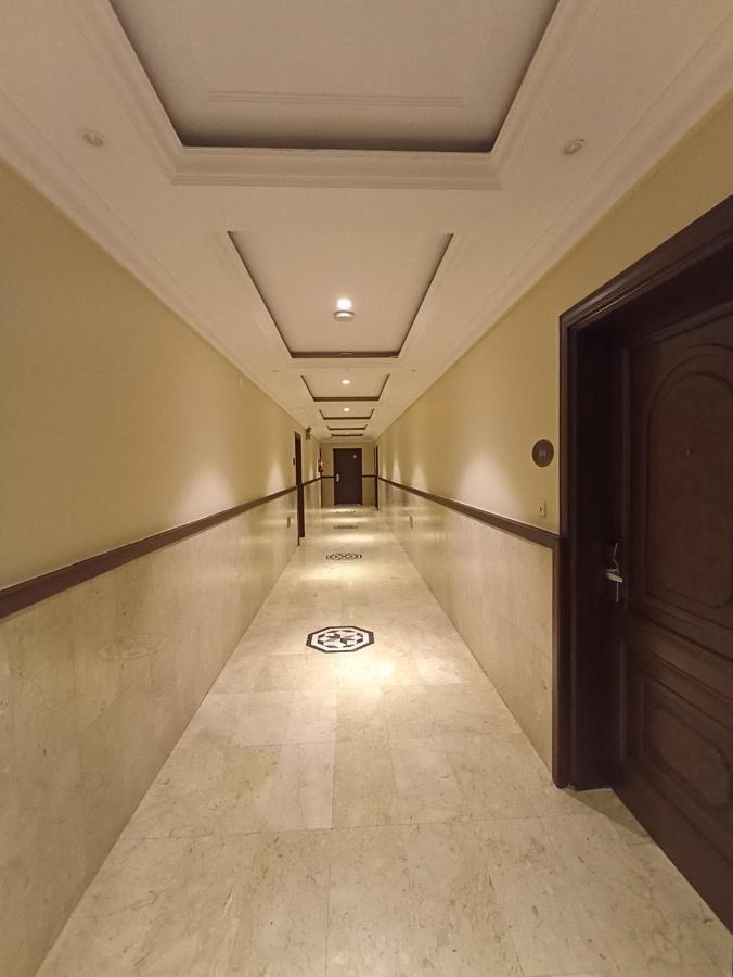 Saryet Al Hamra Hotel Apartments Джеда Екстериор снимка